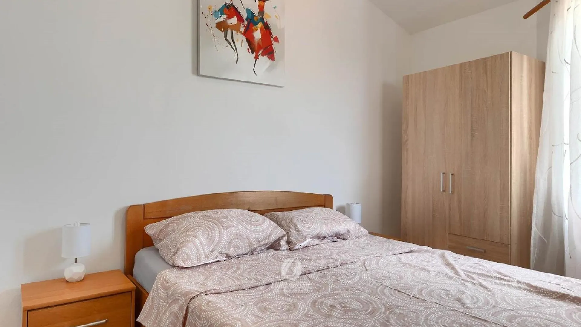 Comfortable House With Private Swimming Pool Pula